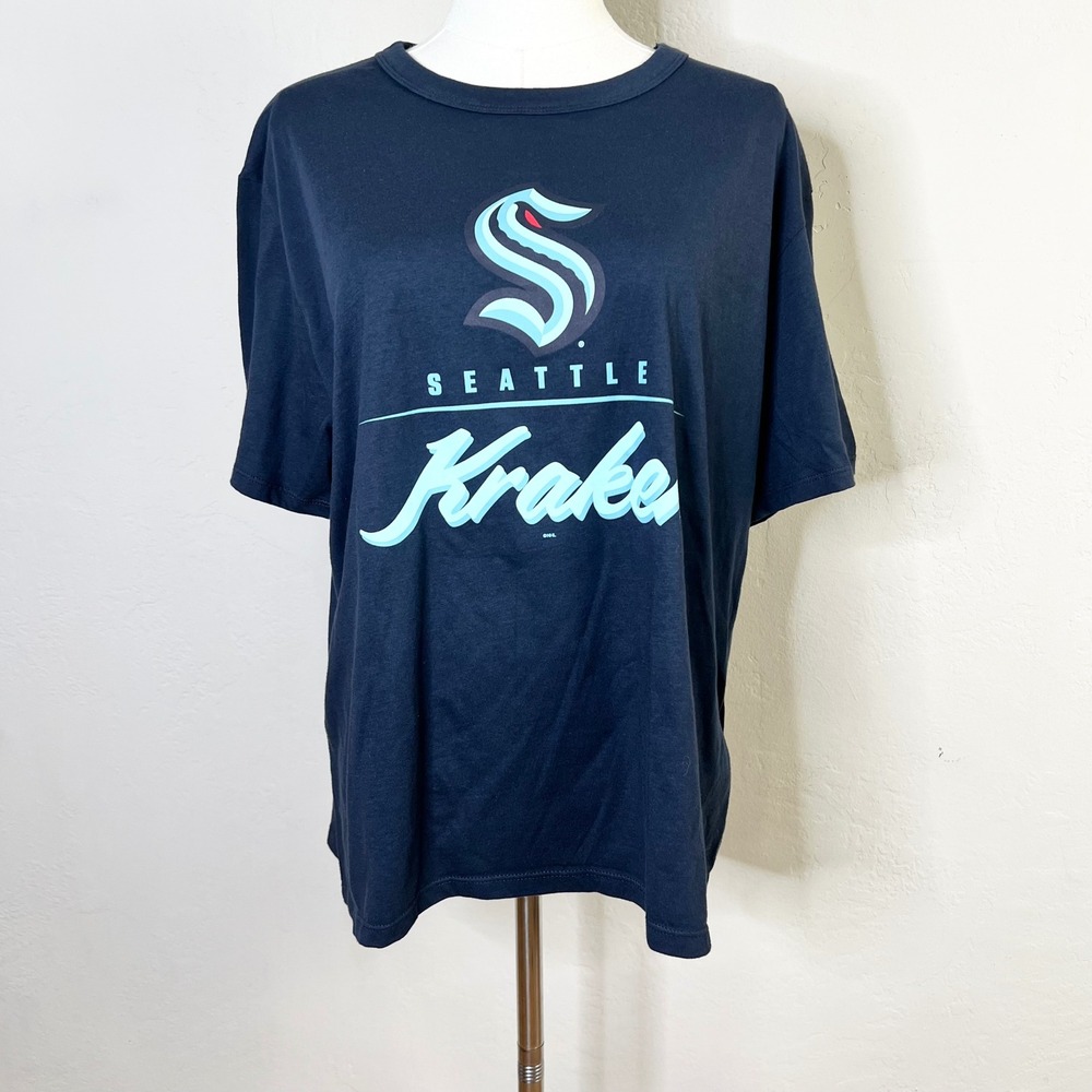 Seattle Kraken Hockey Fanatics T-Shirt Script Women's Size XL Navy Blue New NHL
